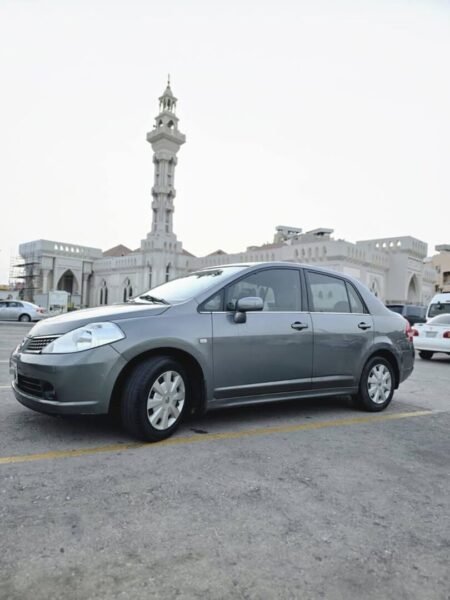Nissan Tiida 2007