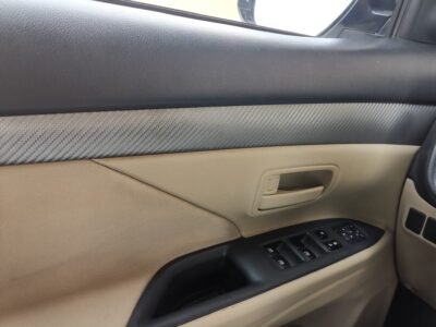 Urgent for sale, Mitsubishi Outlander, 2.4-cylinder, excellent condition, 2018-169000km-please contact: 39920820