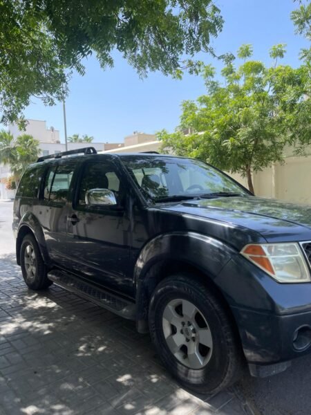 Negotiable- BHD 1000 - For Sale NISSAN PATHFINDER 2007