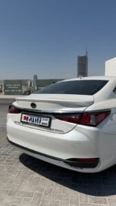 2024 Lexus ES 300h Hybrid for Sale in Bahrain – Mint Condition