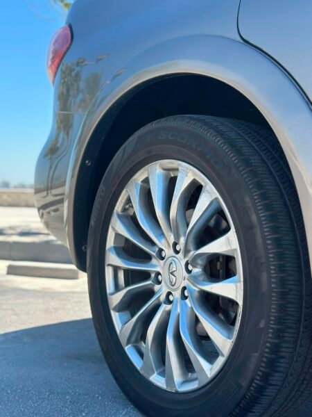 2015 Infiniti QX80 for Sale in Bahrain – Premium 7-Seater Luxury SUV
